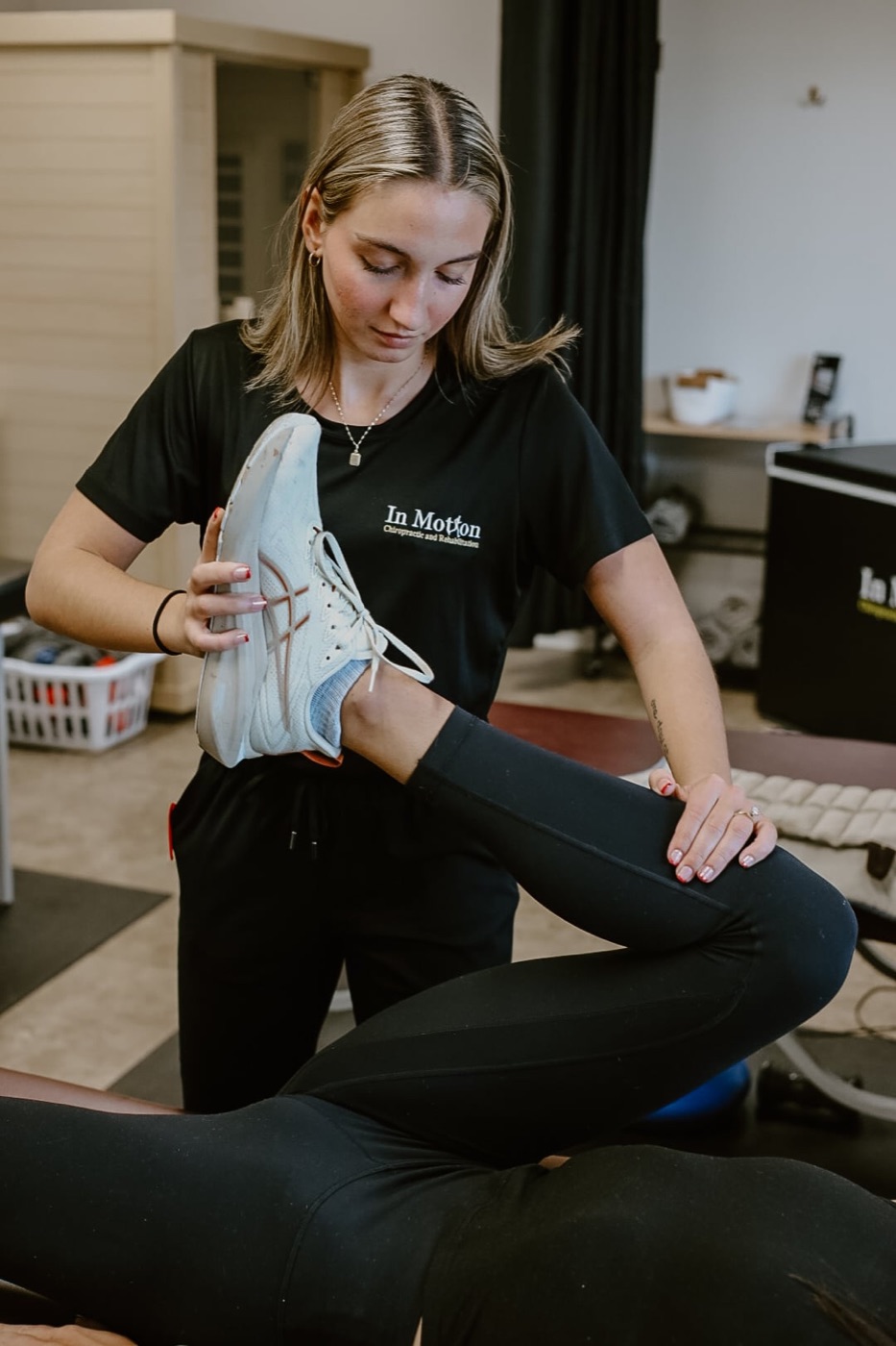 Knee and ankle assessment at In Motion in Oviedo, FL